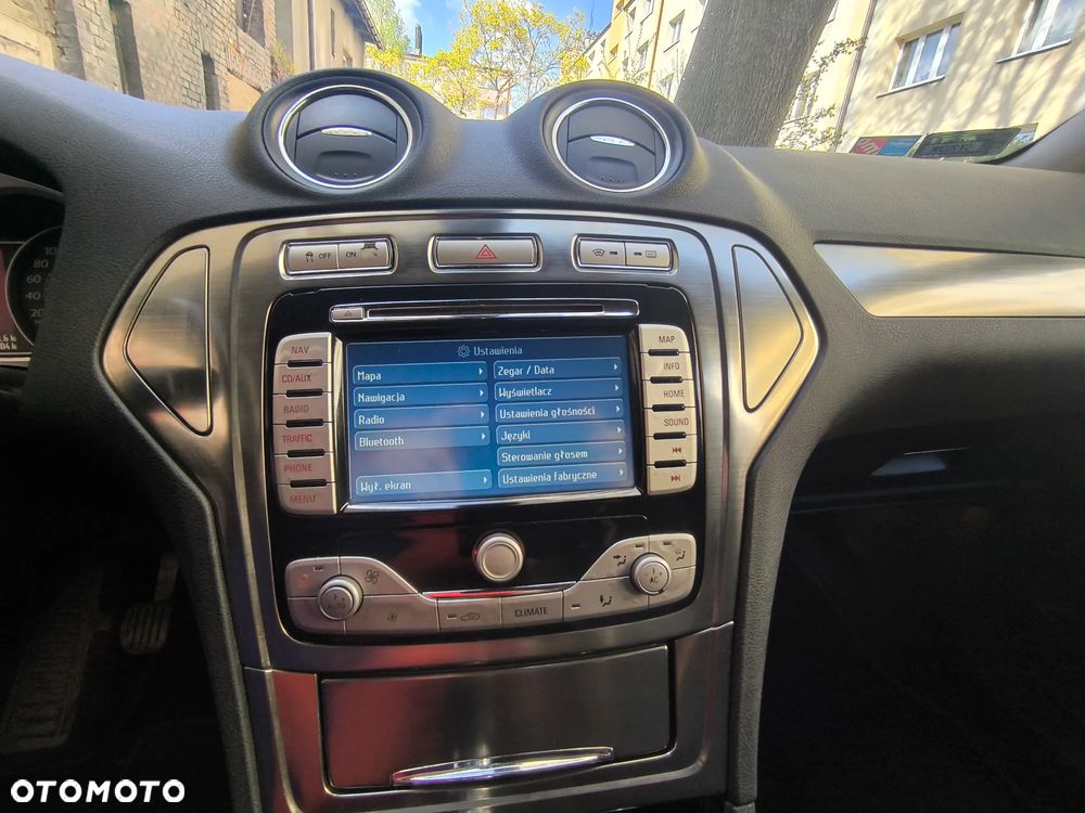 Ford Mondeo 2.0 TDCi Titanium X - 24