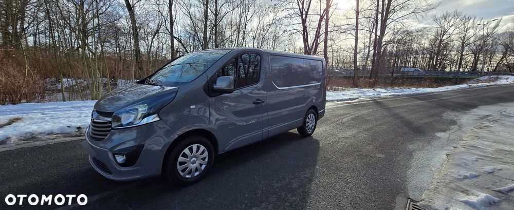 Opel Vivaro L2H1 2.9t Edition - 10