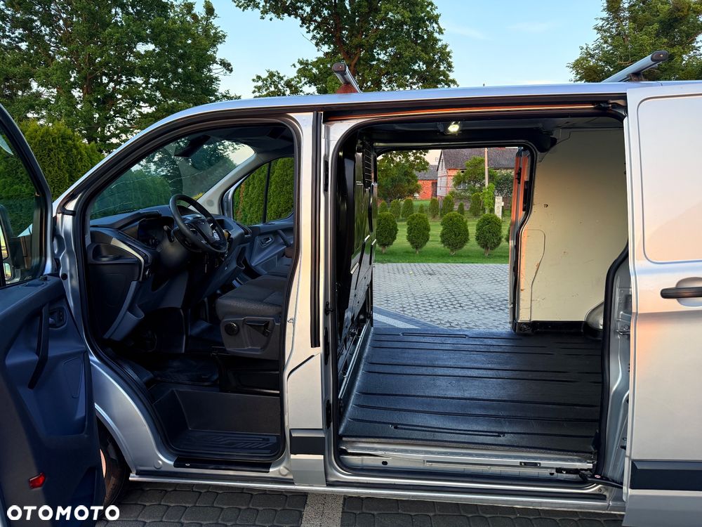 Ford Transit custom - 13