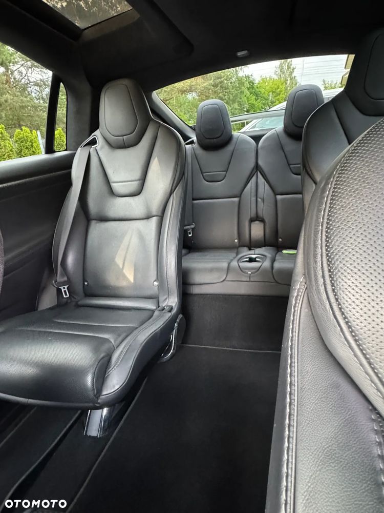 Tesla Model X Long Range Plus - 9