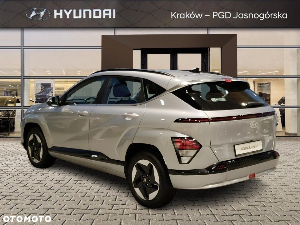 Hyundai Kona - 4