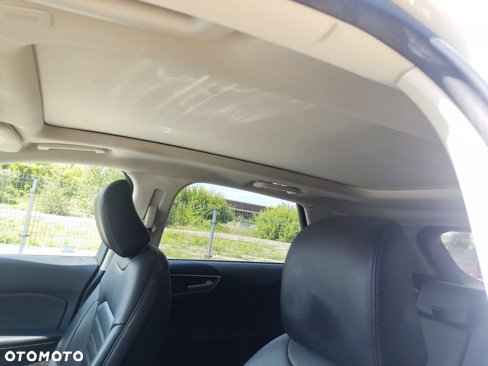 Ford Edge - 9