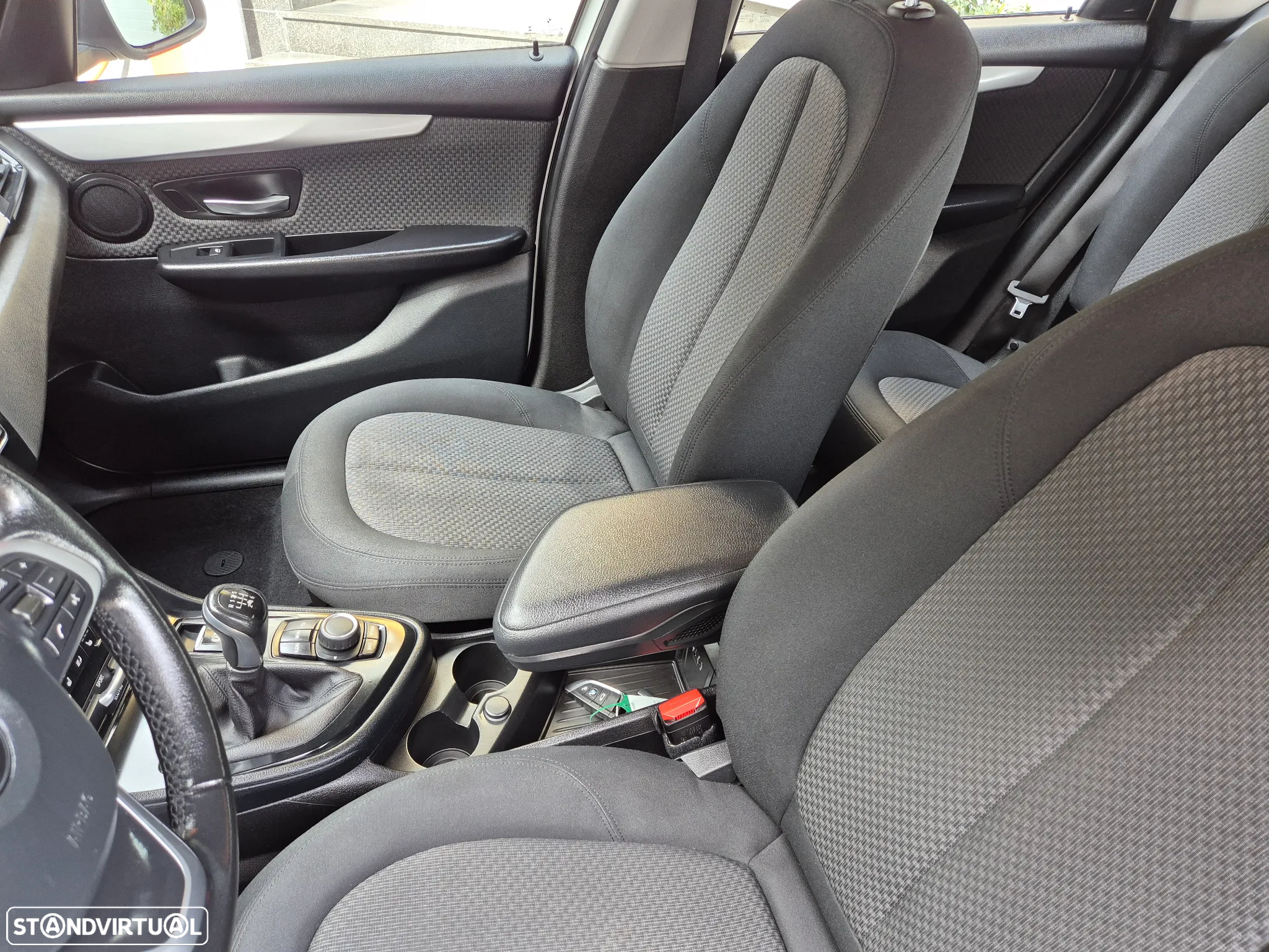 BMW 218 Active Tourer i Line Sport - 49