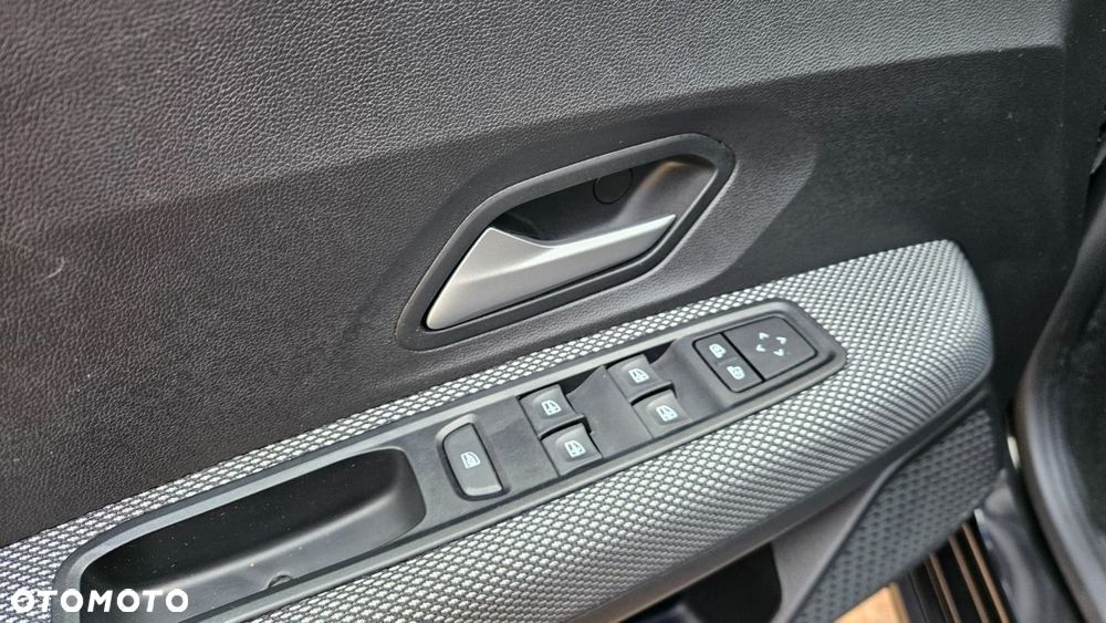 Dacia Sandero Stepway TCe 90 Expression + - 17