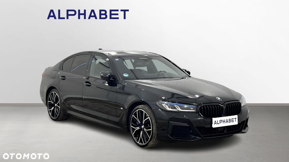 BMW Seria 5 545e xDrive - 7