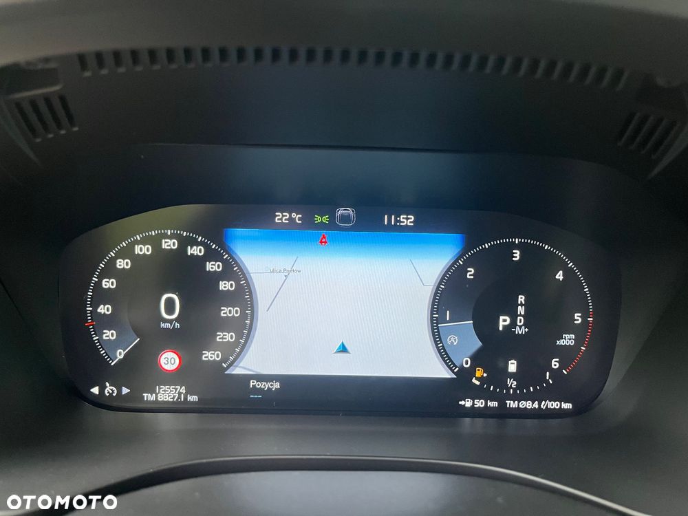 Volvo XC 60 B4 D AWD Momentum Pro - 19