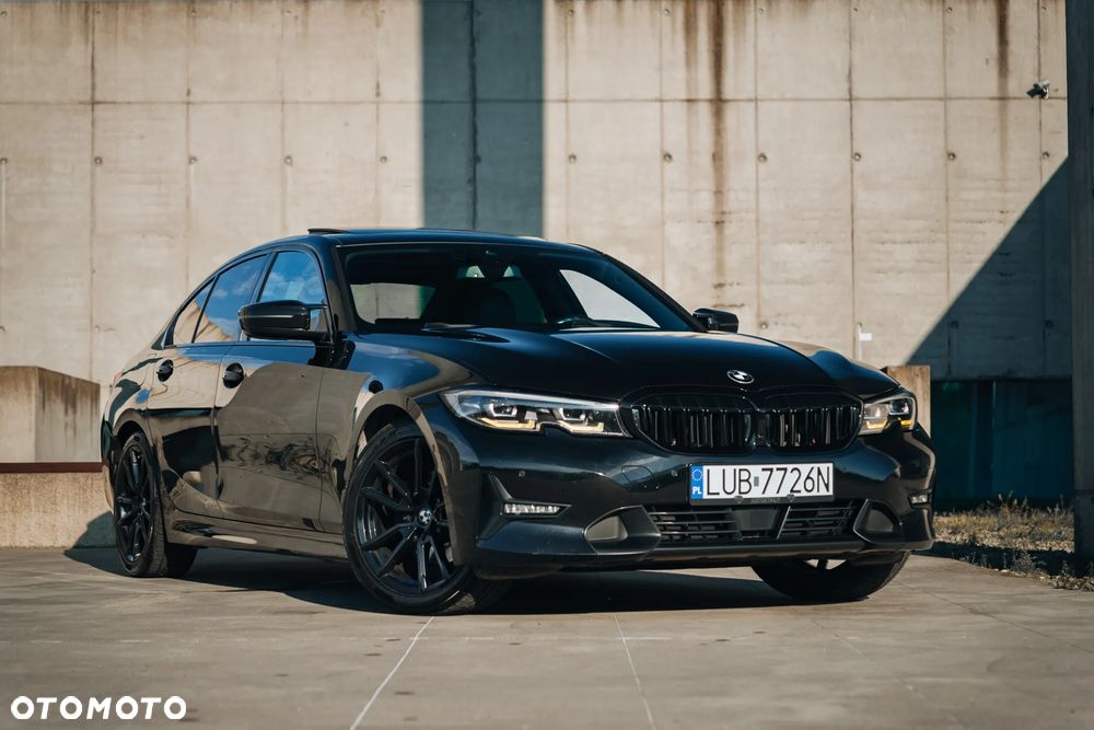 BMW Seria 3 320d Sport Line Shadow - 4