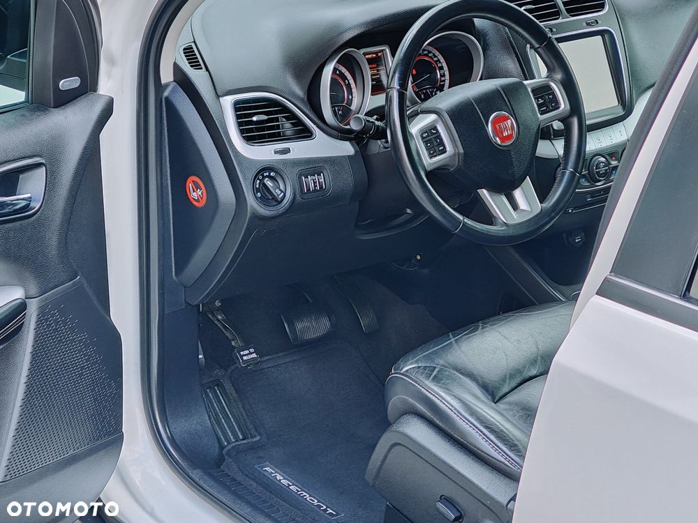 Fiat Freemont 2.0 Multijet 16V DPF Automatik Allrad Lounge - 15