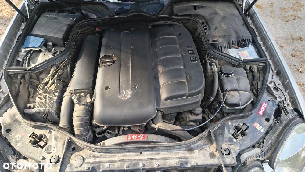 Mercedes-Benz Klasa E 320 CDI Avantgarde - 20
