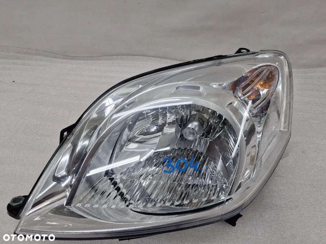 FIAT FIORINO / BIPPER / NEMO 07- LEWA LAMPA PRZEDNIA PRZÓD , NR 45570383 , NR AUKCJI LL304 - 1