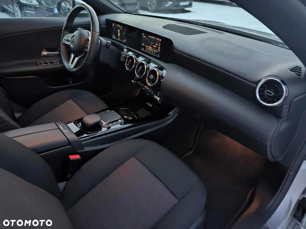Mercedes-Benz CLA 180 d 8G-DCT Edition 2022 - 22