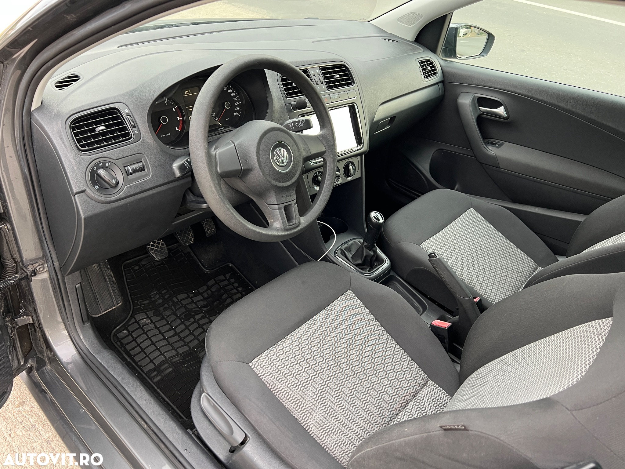 Volkswagen Polo 1.2 Black/Silver Edition - 8