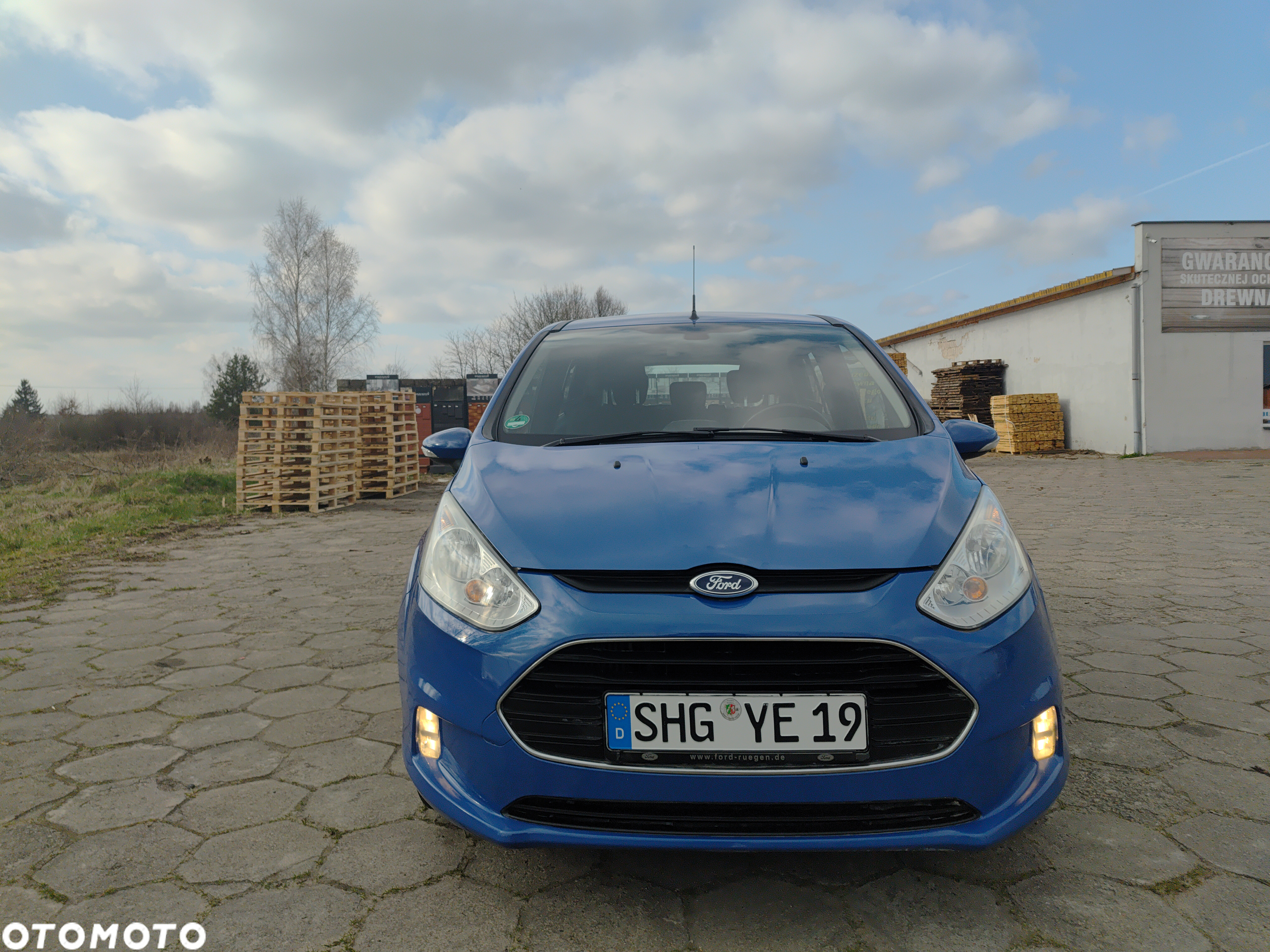 Ford B-MAX - 11