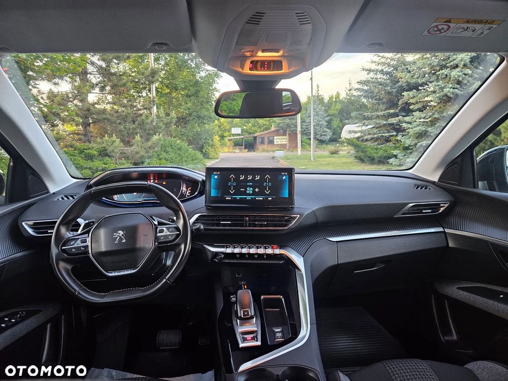 Peugeot 3008 BlueHDi 130 Stop & Start EAT8 Active - 28