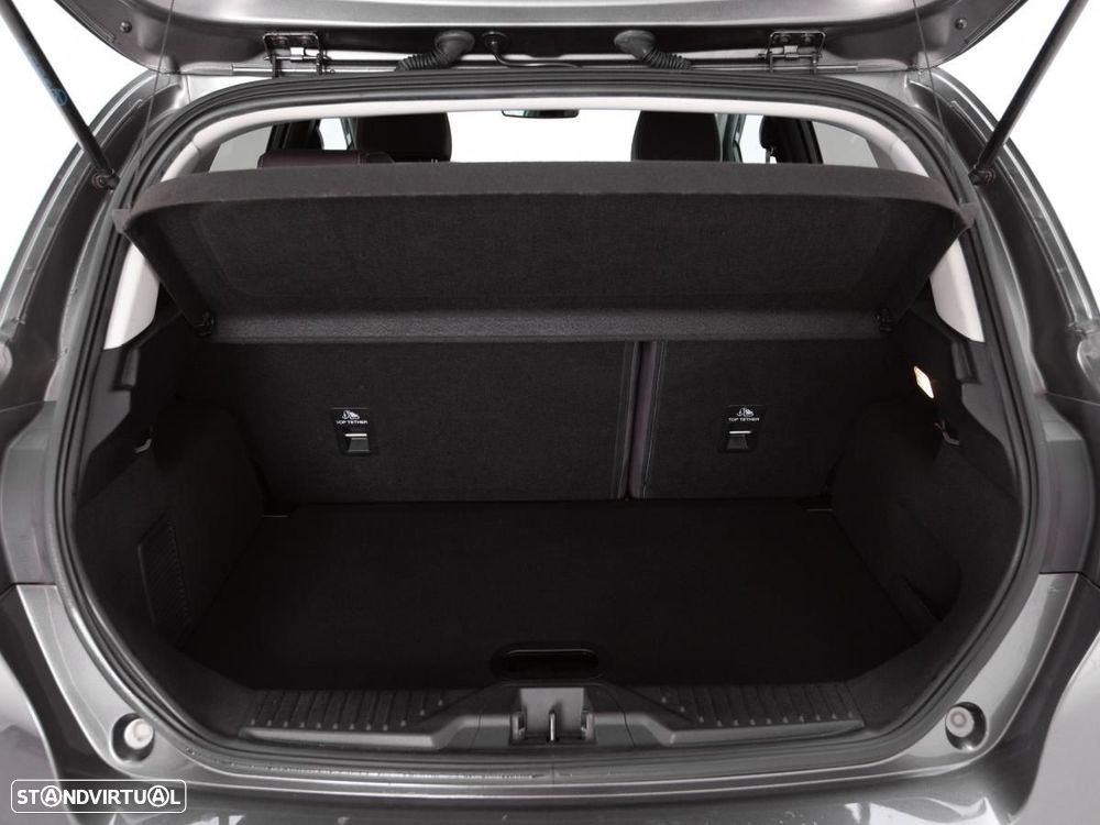 Ford Fiesta 1.0 EcoBoost Vignale - 11