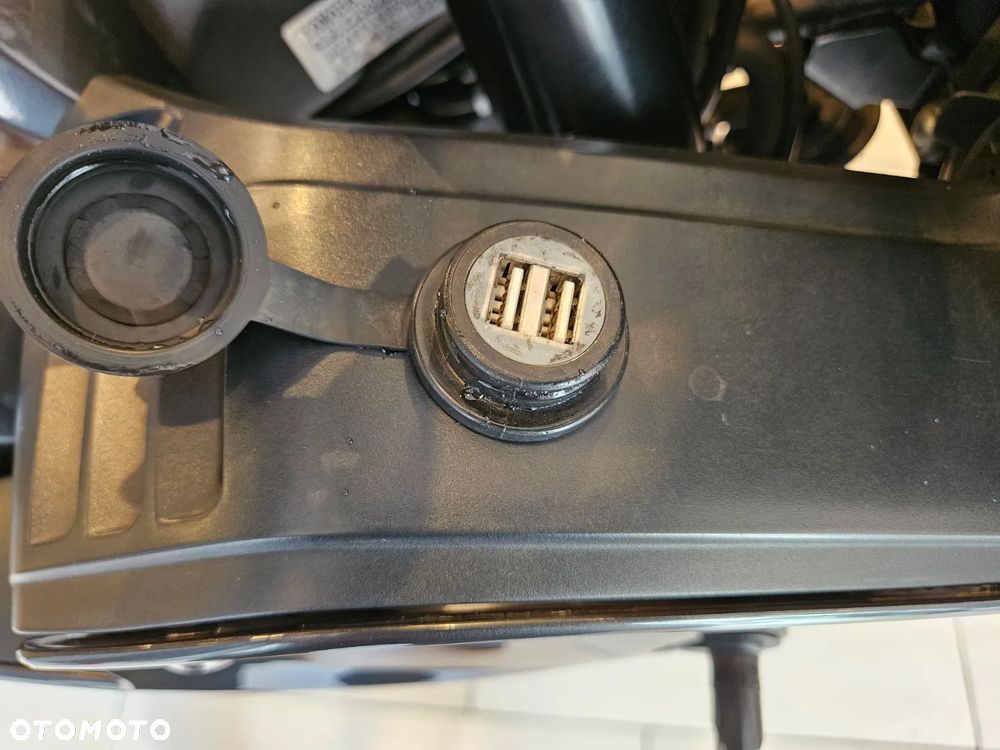 Yamaha FZ - 23