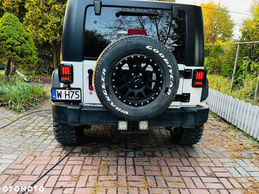 Jeep Wrangler 3.8 Sport - 11