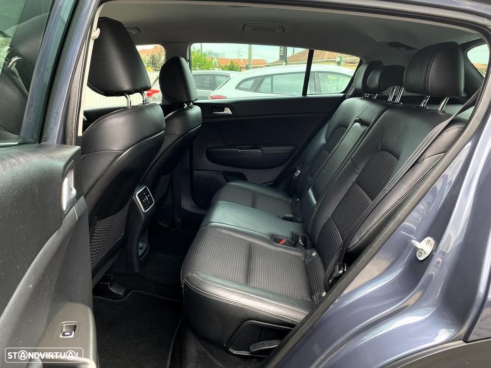 Kia Sportage 1.7 CRDI ISG TX Prime - 27