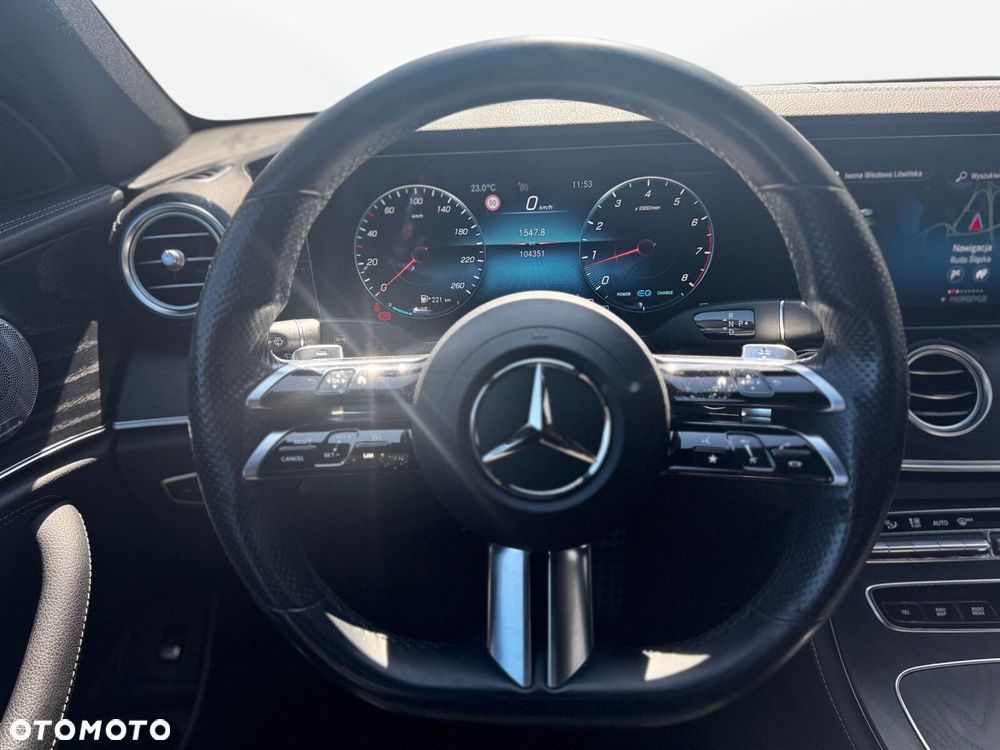 Mercedes-Benz Klasa E - 15