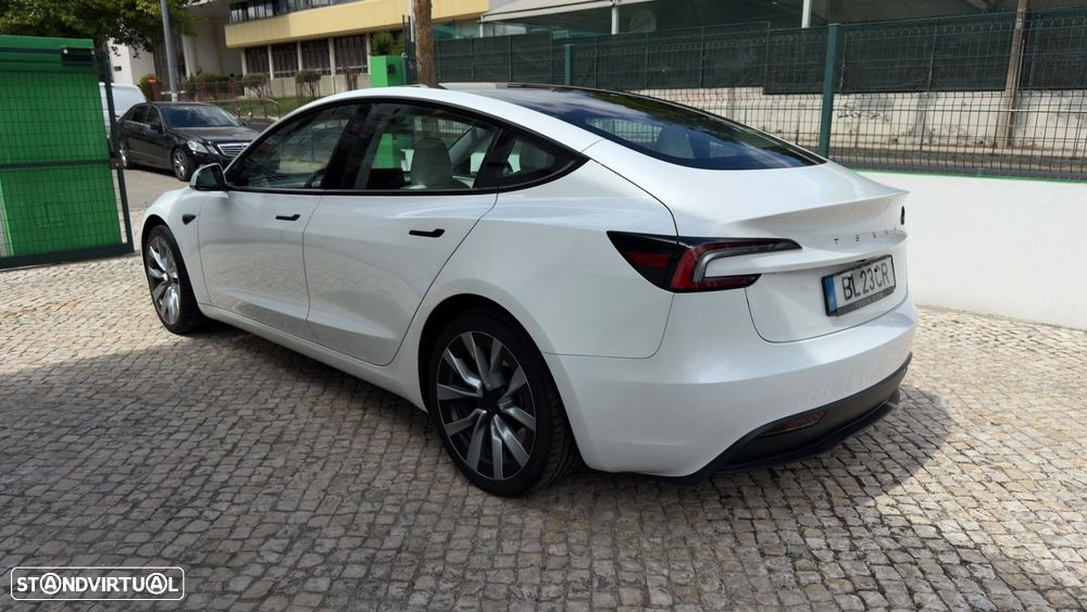 Tesla Model 3 Tração Traseira Premium - 4