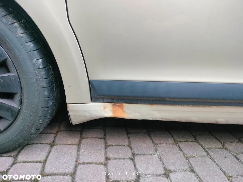 Citroën C4 1.4 16V SX - 13