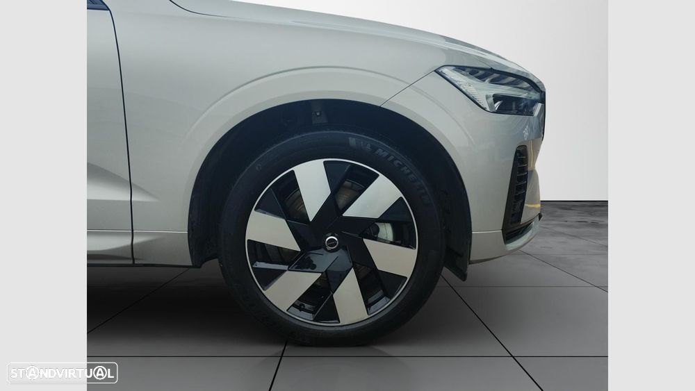 Volvo XC 60 2.0 T6 PHEV Plus Dark AWD - 10