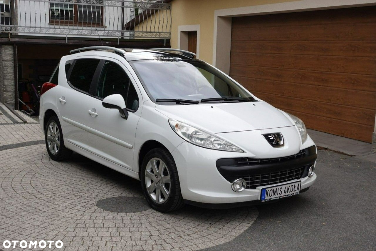 Peugeot 207 - 9
