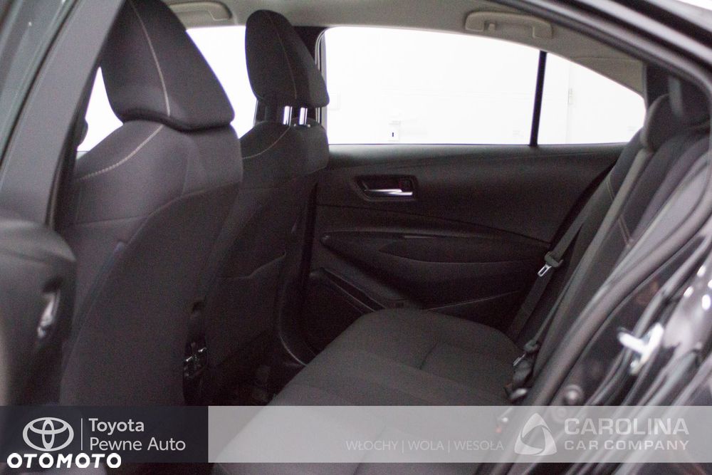 Toyota Corolla - 12