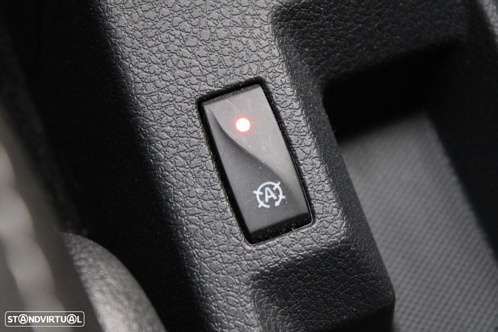 Dacia Sandero TCe 90 Easy-R Comfort - 13