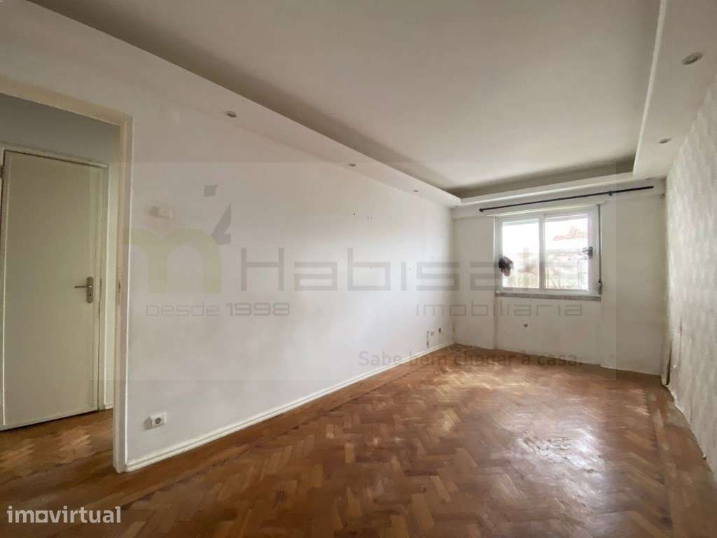 Apartamento T3 Central Amadora - Grande imagem: 2/24