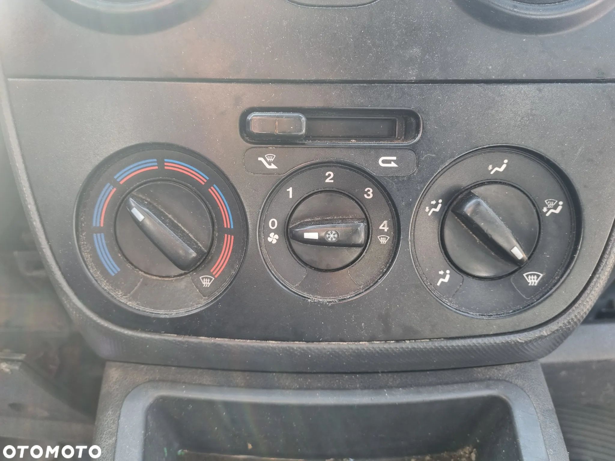 PEUGEOT BIPPER 07-17 2009 r. PANEL NAWIEWU KLIMATYZACJI EU * - 1