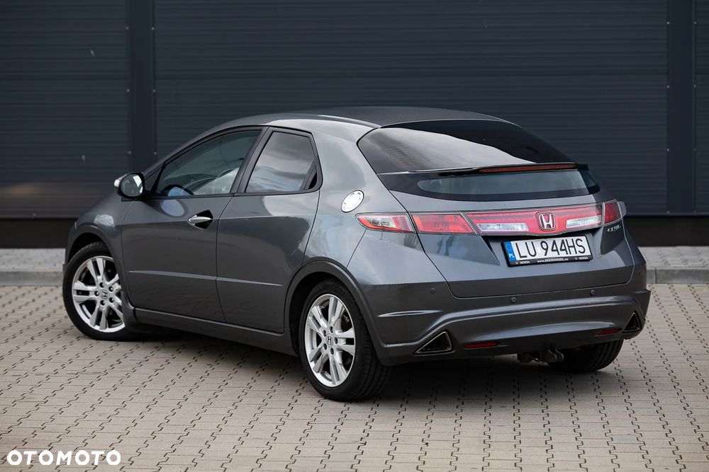 Honda Civic 1.8 Executive - 6