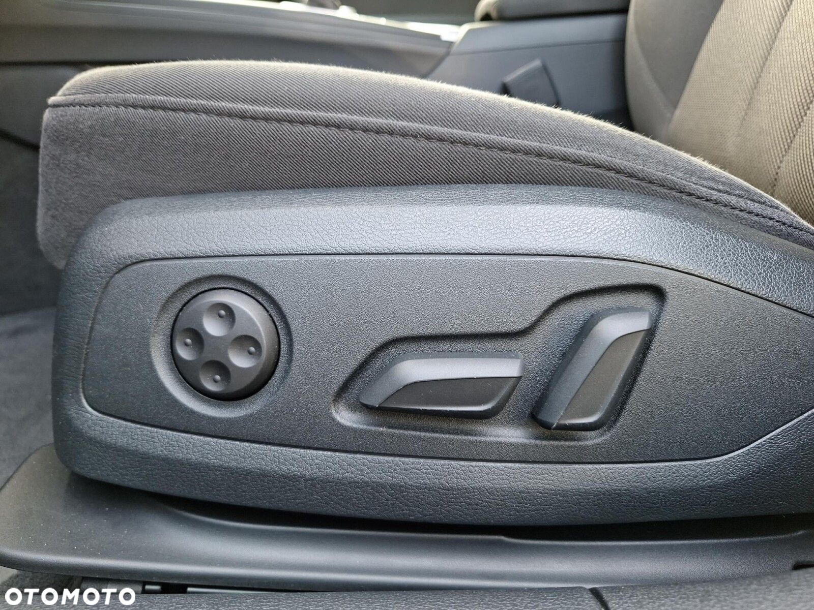 Audi A4 35 TFSI S tronic - 26