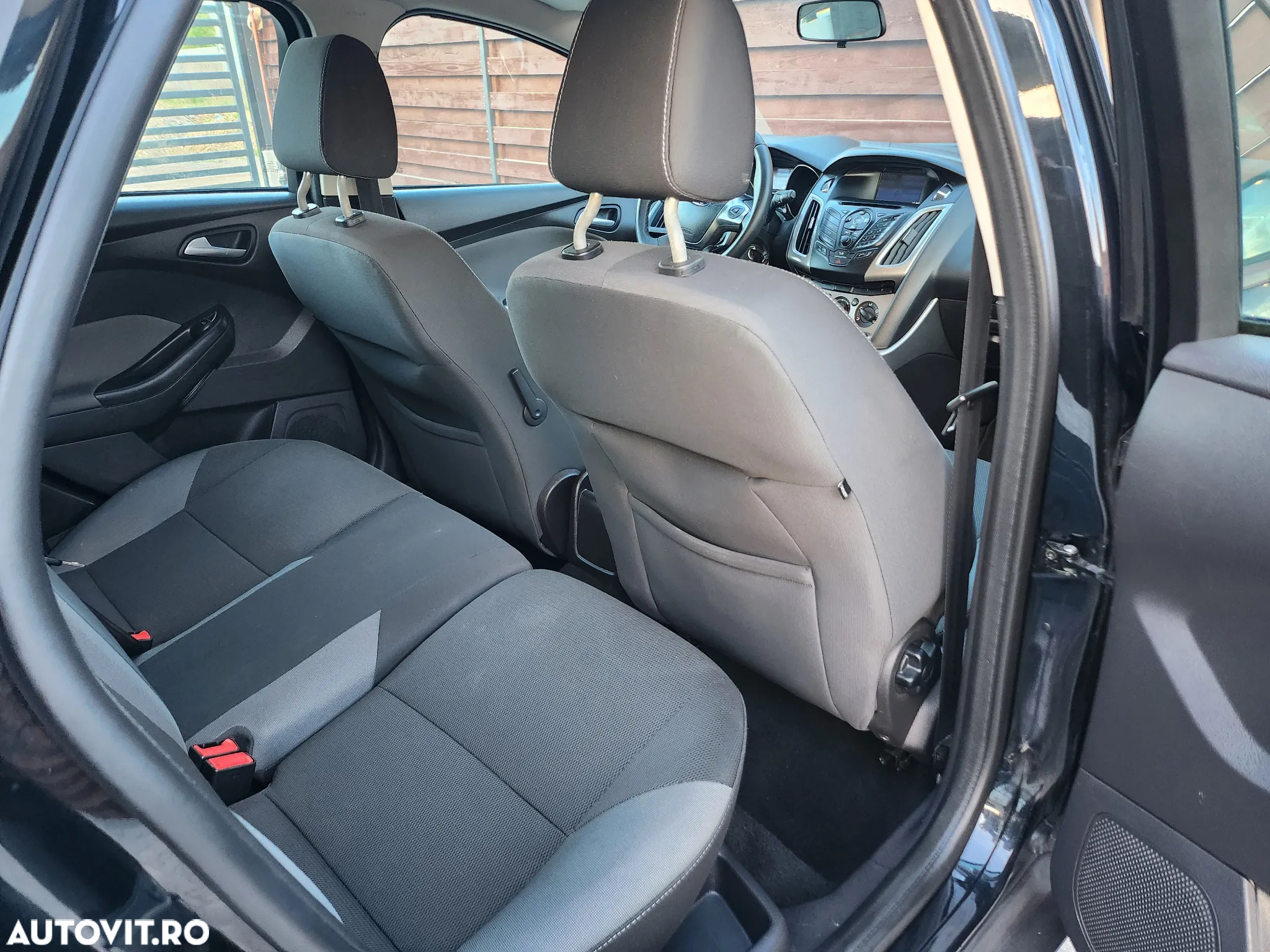 Ford Focus 1.6 TDCi DPF Start-Stopp-System Trend - 14