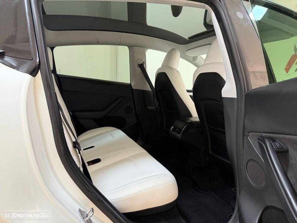 Tesla Model Y Tração Traseira - 42
