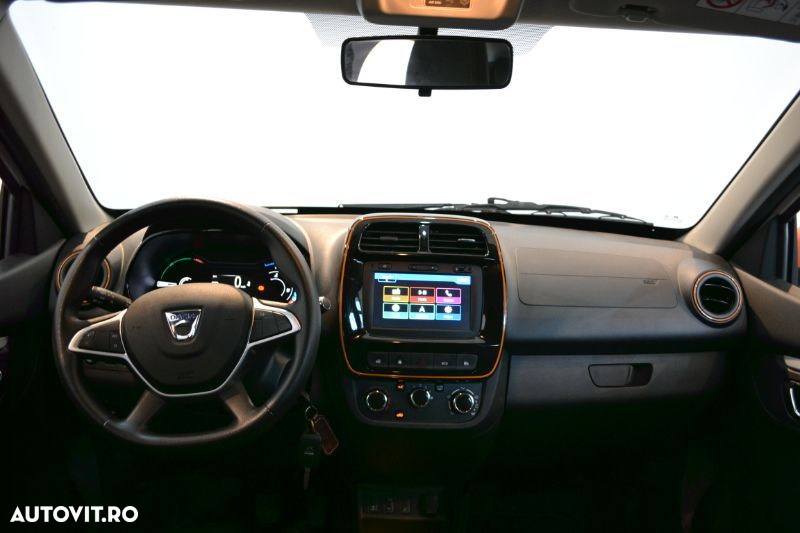Dacia Spring - 10