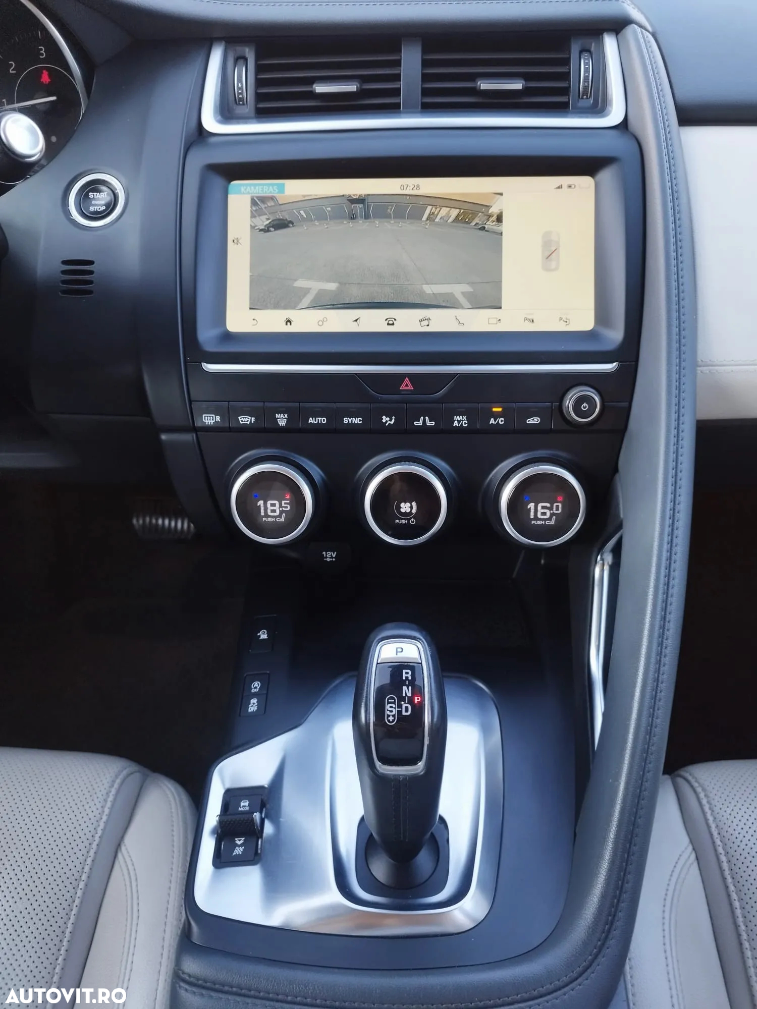 Jaguar E-Pace D150 AWD Aut. R-Dynamic S - 10