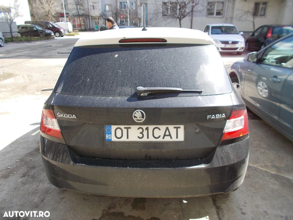 Skoda Fabia 1.0 MPI Avantaj - 9