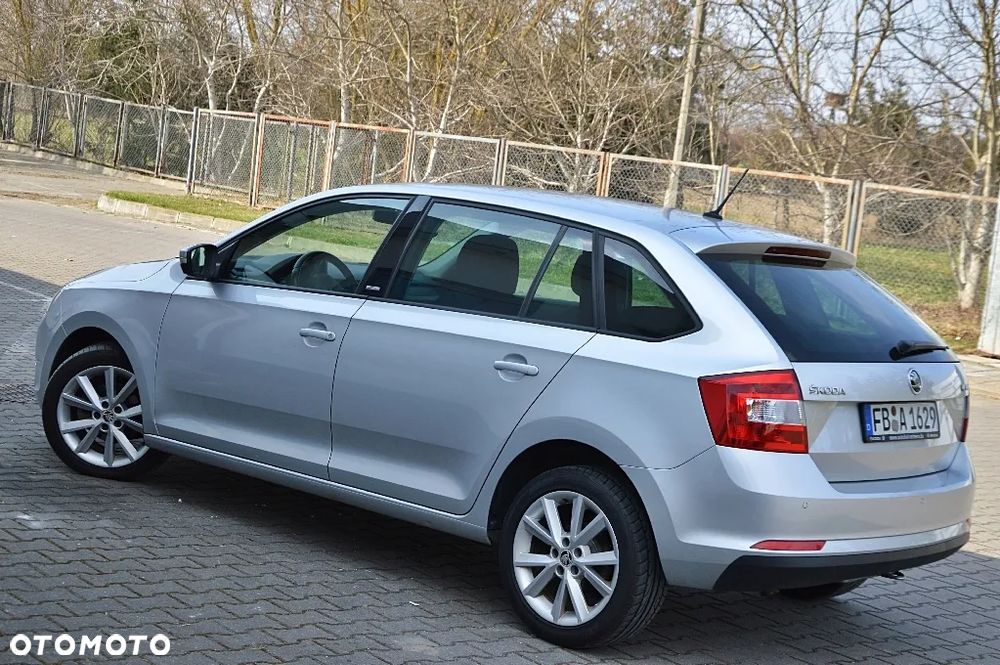 Skoda RAPID 1.4 TDI DPF Joy DSG - 6