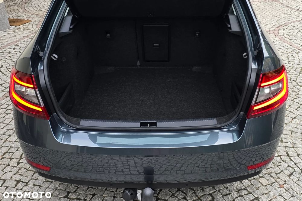 Skoda Octavia 1.5 TSI ACT Style - 15