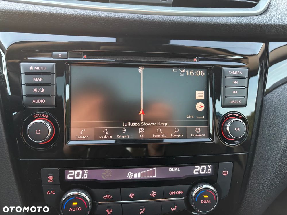 Nissan Qashqai 1.3 DIG-T N-CONNECTA - 15