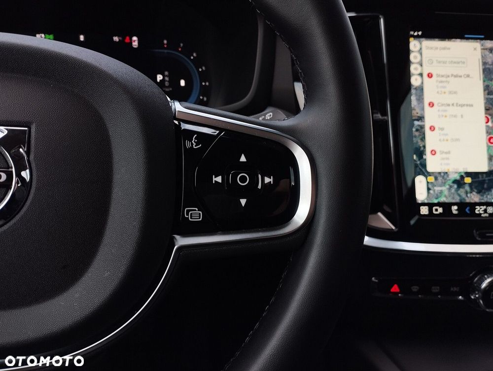 Volvo V60 Cross Country - 22