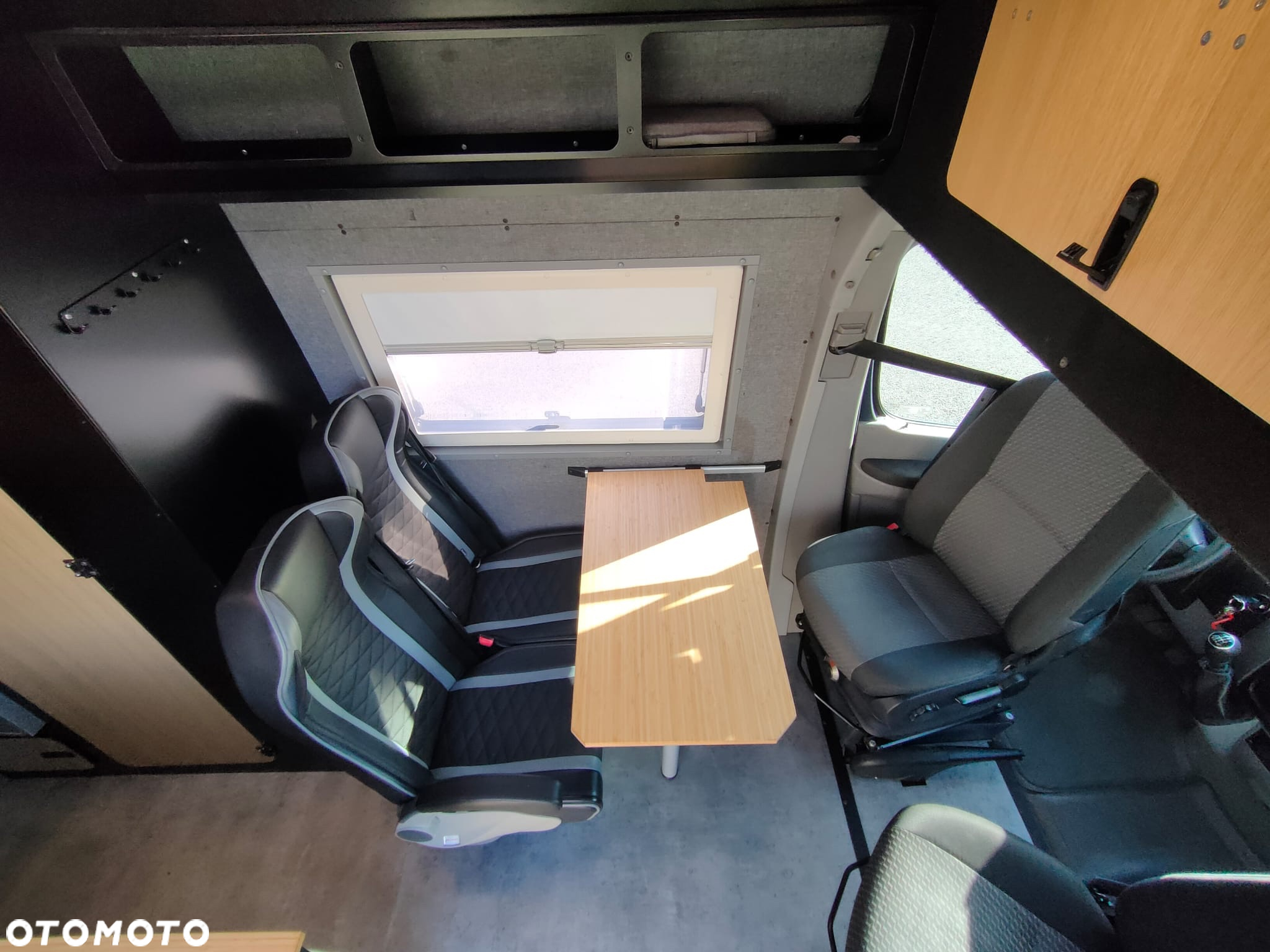 Volkswagen Crafter - 24