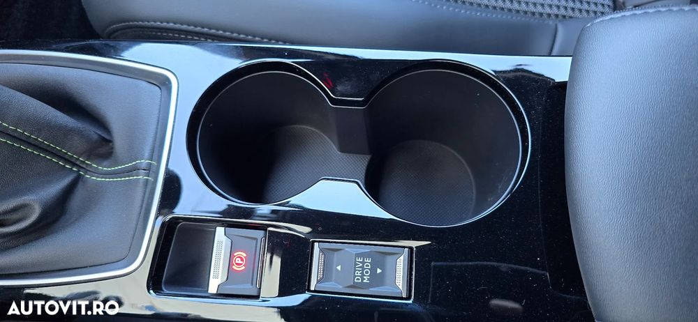 Peugeot 2008 PureTech 130 Stop&Start GT-Line Edition - 12