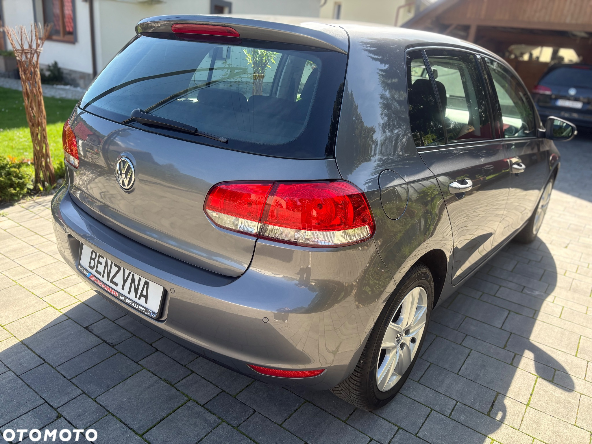 Volkswagen Golf - 14