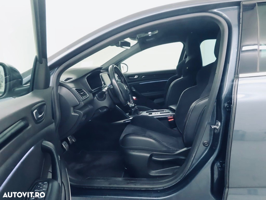Renault Megane TCe 140 GPF R.S. LINE - 4
