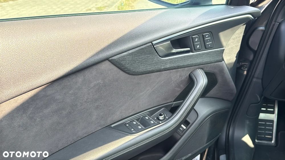 Audi A4 Limousine 2.0 TFSI Quattro S tronic - 16