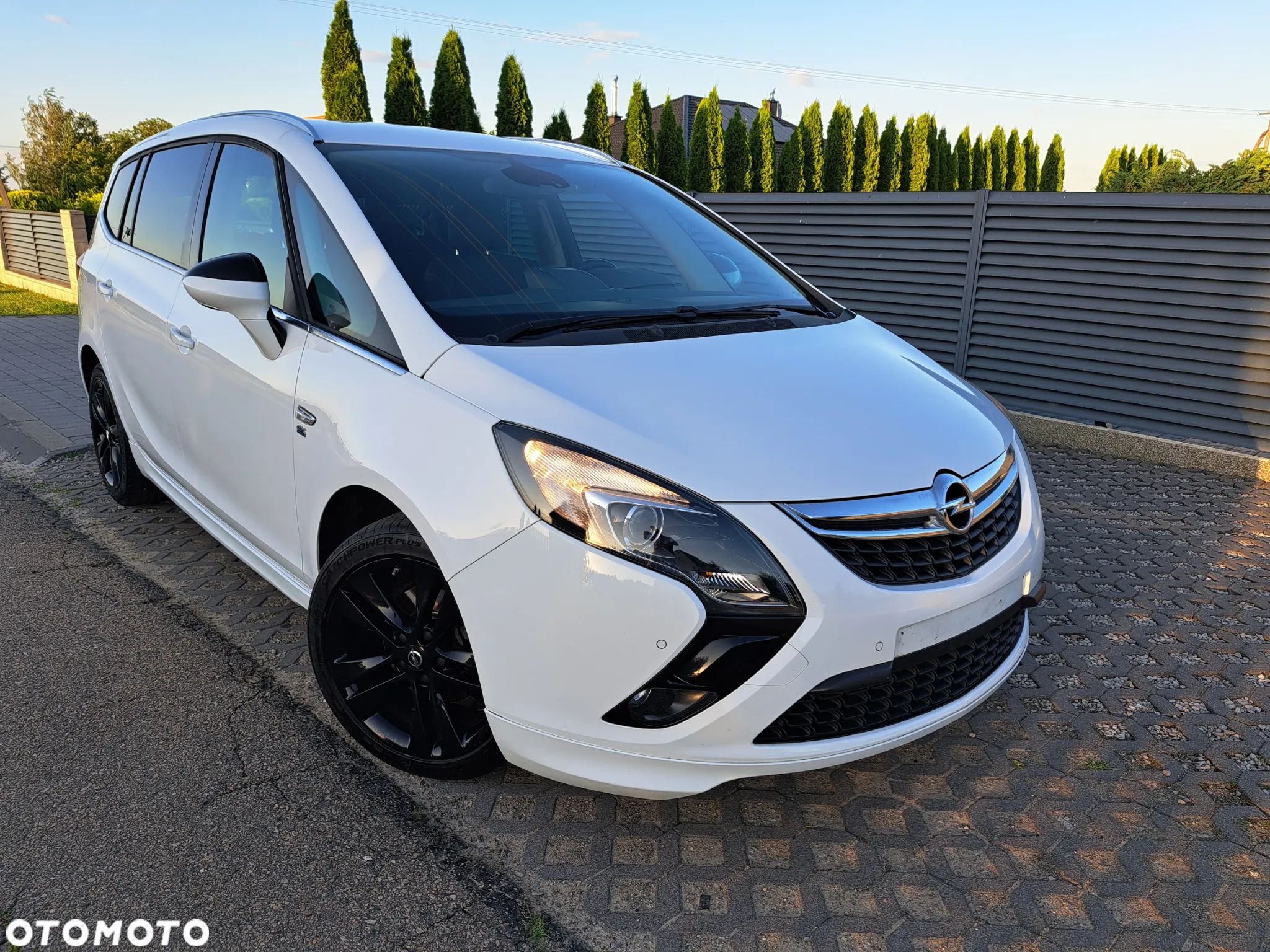 Opel Zafira Tourer 2.0 CDTI Sport - 1
