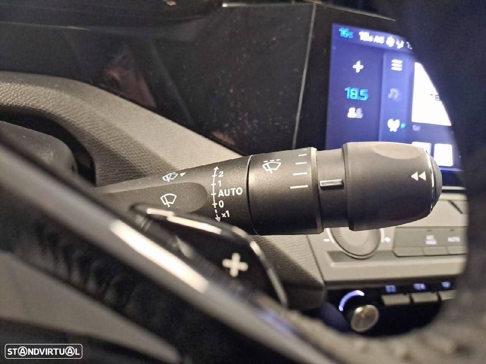 Peugeot 408 1.2 Hybrid Allure e-DCS6 - 15