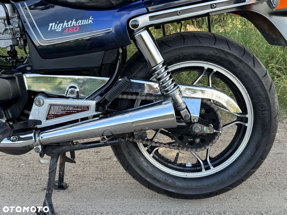 Honda Nighthawk - 13